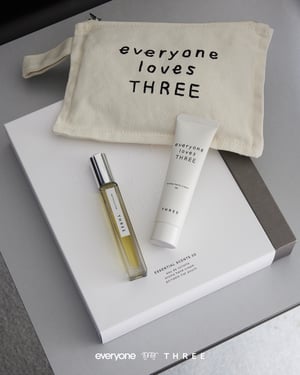 THREEがファッションディレクター三好良の「everyone」とコラボ　限定キットを発売