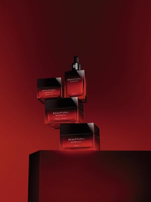 ジバンシイが新エイジングケアからクリーム2種とアイクリームを発売　フェイスラインの肌を引き締め“立体美”追求