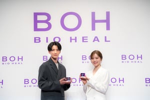 韓国オリヤンPB「バイオヒールボ」のアンバサダーに渡邊圭祐と白石麻衣　日本初、大規模ポップアップも