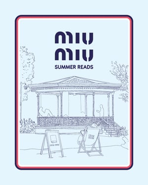 ミュウミュウのイベント「Summer Reads」が大阪で開催　来場者にボーヴォワールの名著を配付