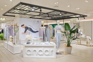 韓国発「アンダール」が阪急うめだ本店でポップアップ開催　レギンスの技術を取り入れたシームレスブラを販売