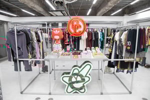 コメットとコリーダの共同店舗「CC STORE©」がオープン　開店当日には限定アイテムの配付も