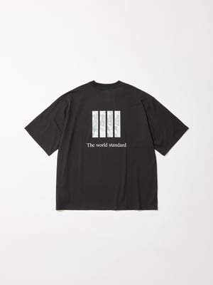 グリーンレーベル リラクシングが森永製菓「ハイチュウ」とコラボ、地球儀や飛行機モチーフの9型を発売