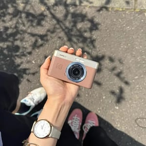 1̨IǥᡸKODAK PIXPRO C1 ɐۤƥ⤤д椬Ԓ}