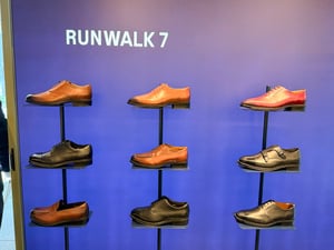 品格と機能美を追求、アシックスのドレスシューズが11年ぶり全面刷新