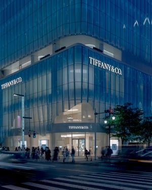 ミュージアムのような「ティファニー 銀座」　アジア最大旗艦店の見どころは？