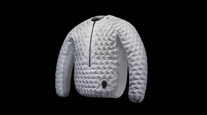 ゴールドウインが空気で保温性を可変できるテクノロジーを開発　初出展の「ウルトラトレイル®ビレッジ」で発表