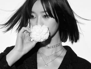シャネル「カメリア コレクション」から新作　クチュールのエッセンスを注入したファインジュエリー