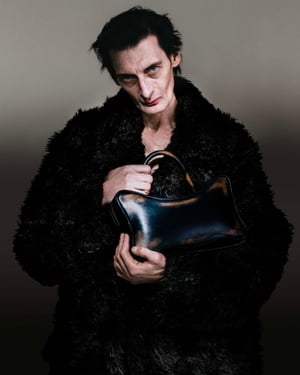 「カンペールラボ」初のバッグコレクションを発売　アクセサリーライン拡充