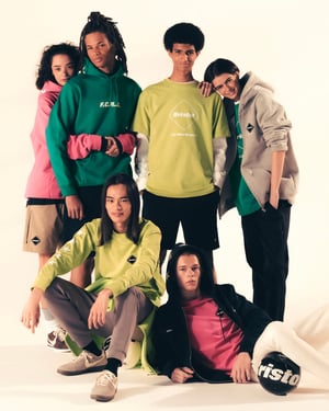 「エフシーレアルブリストル」がフットボールの祭典の開催を祝したコレクション発売　各大陸をイメージしたカラー