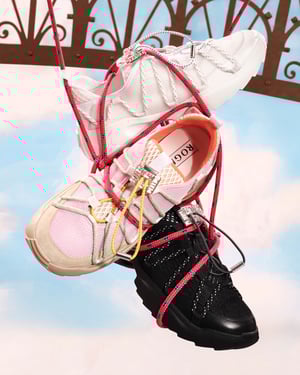 ロジェ ヴィヴィエの新スニーカー「ヴィヴ ザグ」が登場　全3色を展開