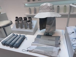 アドバイザーに友利新　ムーンバットが日傘＆帽子を“美容アイテム”として発信強化