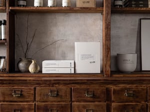 「ル ラボ」が20周年を記念した書籍を発売　ブランドの核心部分を凝縮