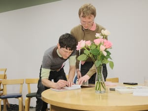 “編集するようにデザインする”　ロッタ・ヴォルコヴァも注目する「オーガスト バロン」とは