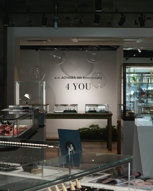 ジュエリーブランド「e.m.」が青山店4周年　インバウンドに手応え、海外でも認知拡大