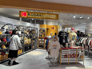 韓国発「コダックアパレル」が名古屋パルコに期間限定店を出店　本国旗艦店の雰囲気を再現