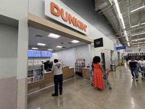 ウォルマート店内に150店舗　「ダンキン」の”ついで買い”戦略