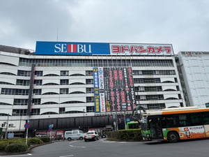 関東最大ヨドバシカメラが池袋に、ガチャ3000台と美容家電体験で“女性オタク”狙い撃ち