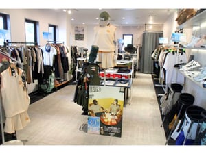 【異業種に学ぶ】服や飲食など複合型ゴルフ練習場「ロイヤルグリーン水戸」