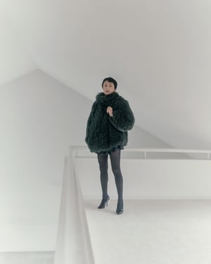 ファッションエディター 栗山愛以とエンポリオ アルマーニ Vol.1