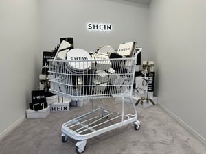 「シーイン」が香港上場で時価総額4.2兆円　ピーク時から4分の1に