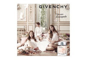 GIVENCHY 夢物語に誘う新フレグランス発売