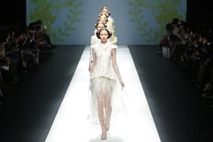 シンガポール開催「オートクチュール・ファッションウィーク」招待ブランドはソマルタ