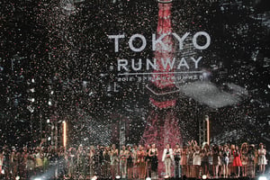 1万4千人熱狂 「東京ランウェイ」ロベルト カヴァリのショーで閉幕