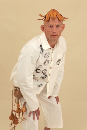 THE BACKWARD VENDOR