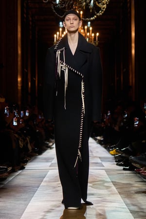 dries-van-noten_25aw_00001-