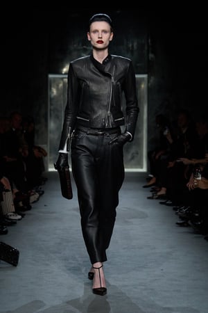 TOM FORD