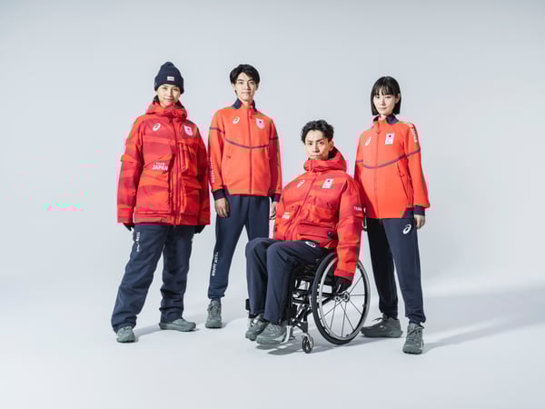 ミラノ・コルティナ2026冬季オリンピック、パラリンピックの日本選手団公式ウェア画像