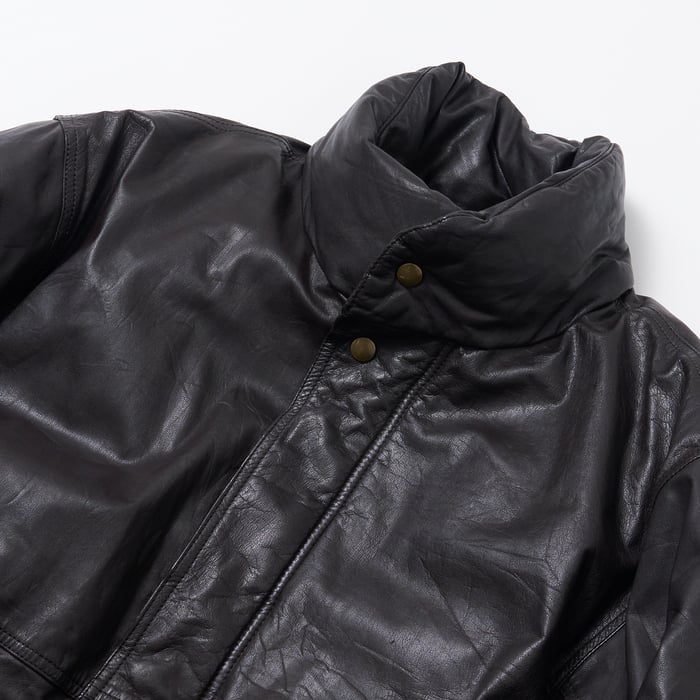 エディー バウアー レザーダウンジャケット